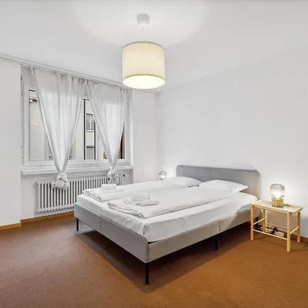 Neumuensterstrasse 26 Apartment